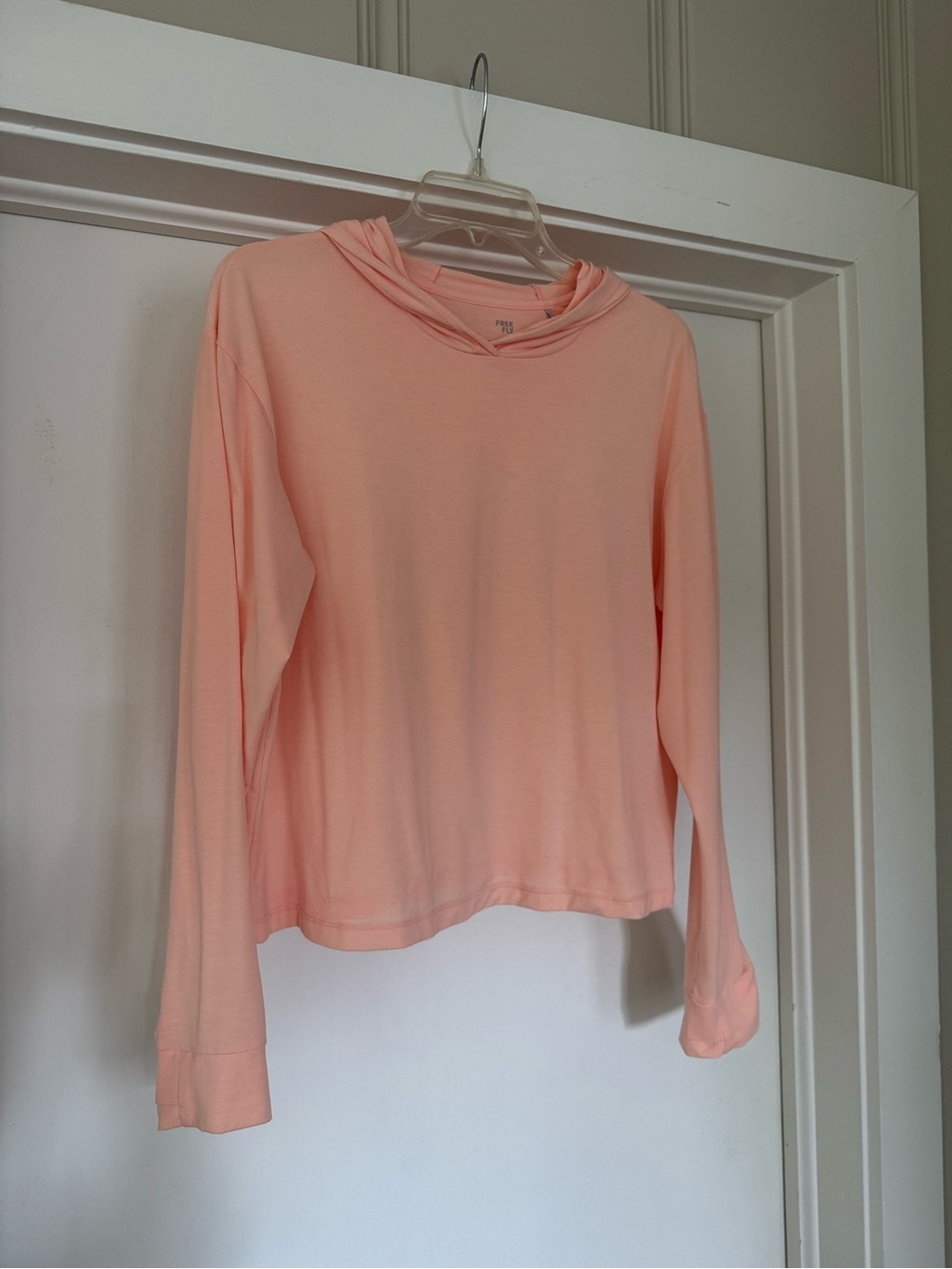 Free Fly orange cantaloupe colored hoodie sz M